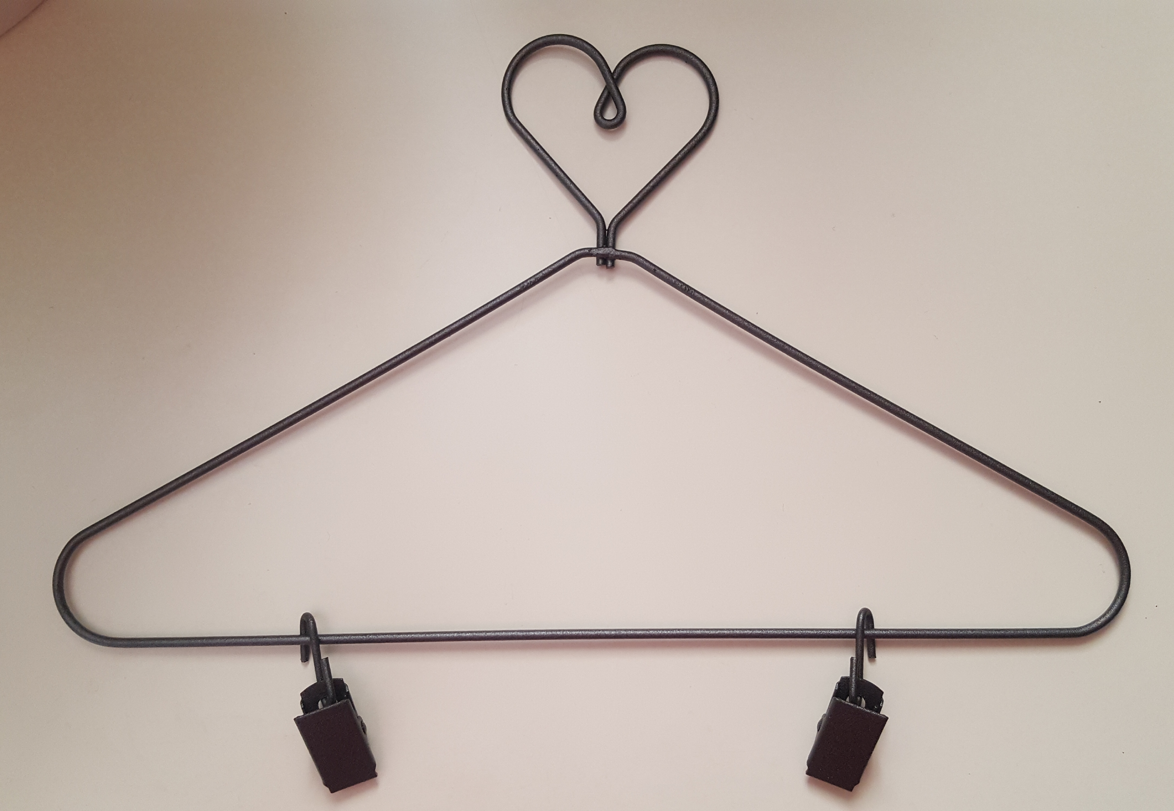 Heart Top Hanger with Clips